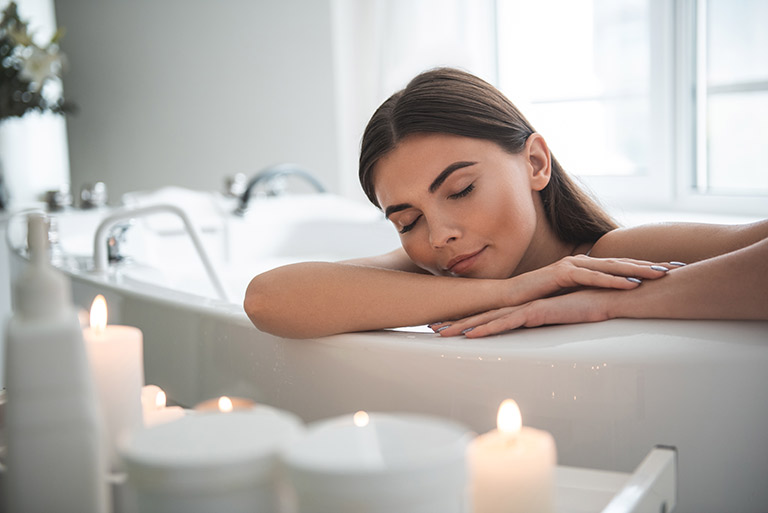 Destress and Unwind... Whirlpool Bath and Spa UK Whirlpool